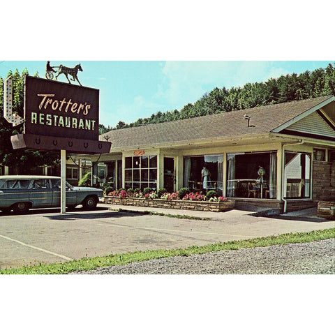 Vintage Postcard - Trotters Restaurant - Pigeon Forge, Tennessee